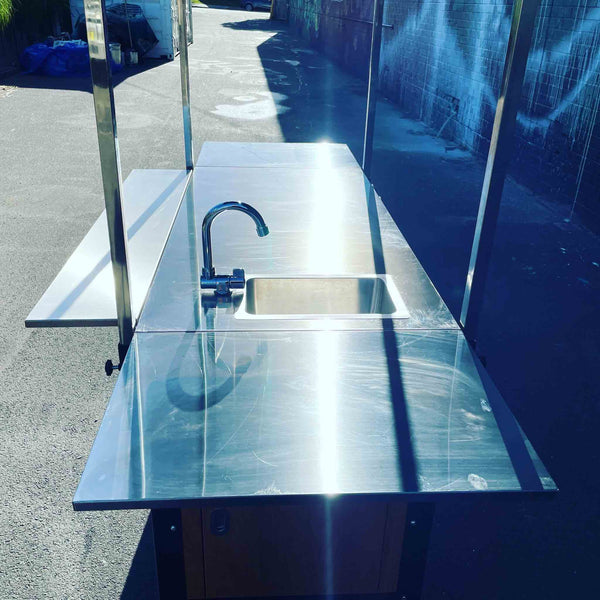 Coffee food bar carts for purchase or hire. Buy coffee carts. Coffee cart for sale. Hire coffee carts. Rent coffee foods carts in Sydney or Melbourne. Mobile coffee carts for sale.